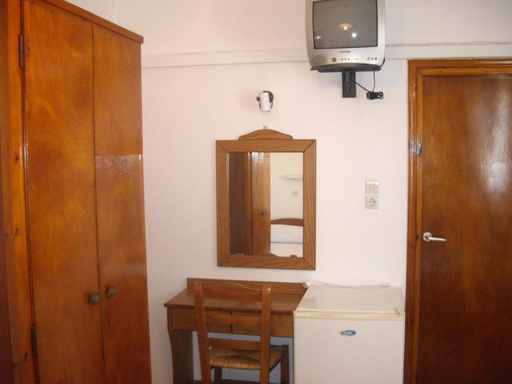Meltemi Pension Ios Chora Extérieur photo